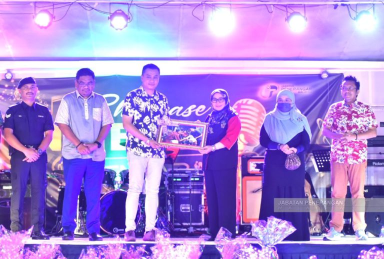 Capaian internet baik beri peluang belia jana pendapatan