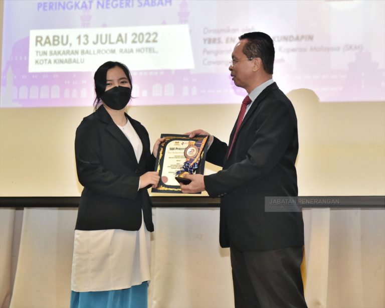 Koperasi penyumbang ketiga kepada pertumbuhan ekonomi negara