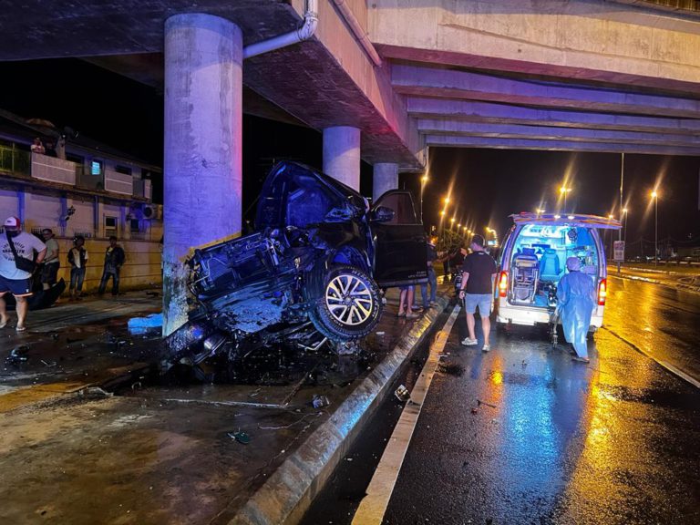 3 maut 1 cedera parah, kemalangan di flyover Luyang