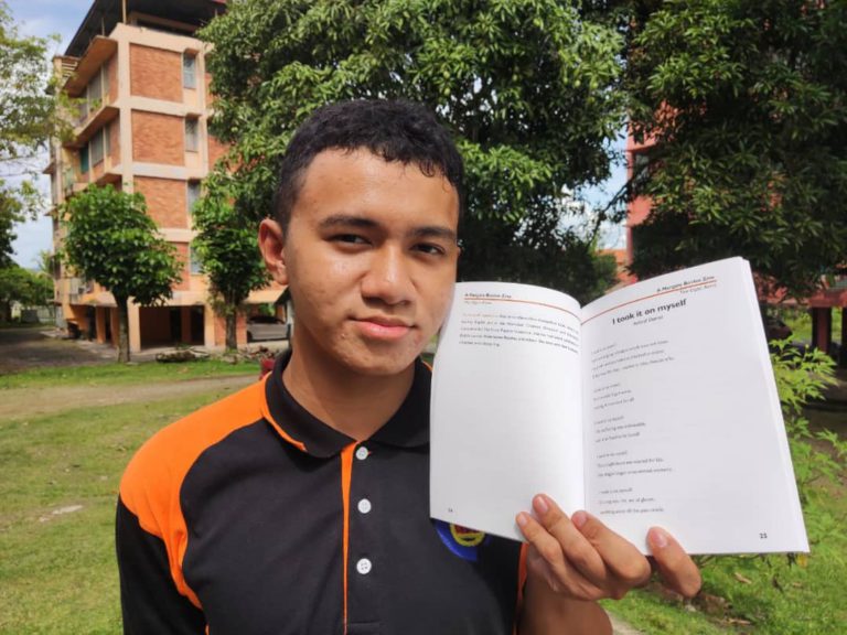 Puisi Pelajar Sabah diterbitkan di Majalah Tahunan United Kingdom
