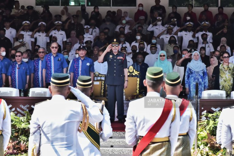 Lebih 7,000 hadir memeriahkan sambutan Hari Kebangsaan peringkat negeri Sabah