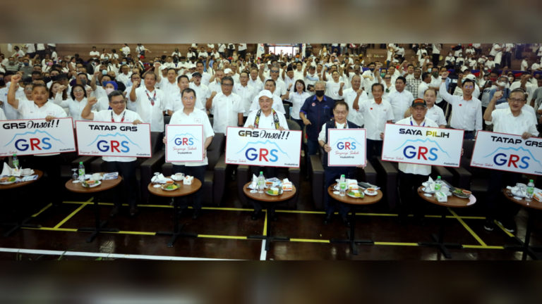 Hajiji Rasmi Program Jelajah GRS Parlimen Keningau