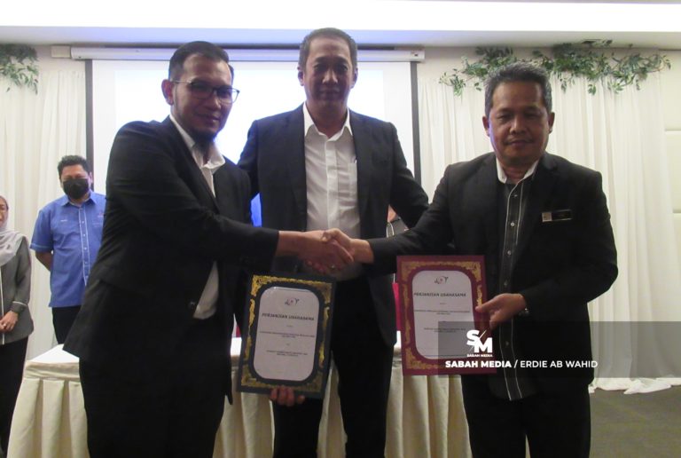 Ko-Nelayan laksana 18 inisiatif merangkumi pelbagai program untuk rakyat