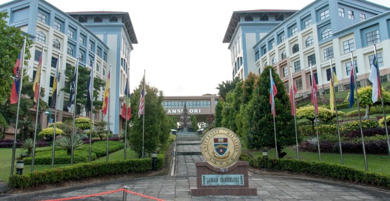 Semua kursus pengajian UMS mempunyai Akreditasi MQA