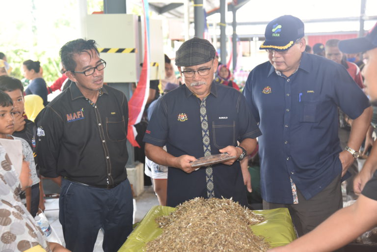 Pasar Tamu perkasa pemasaran hasilan pertanian – Ronald