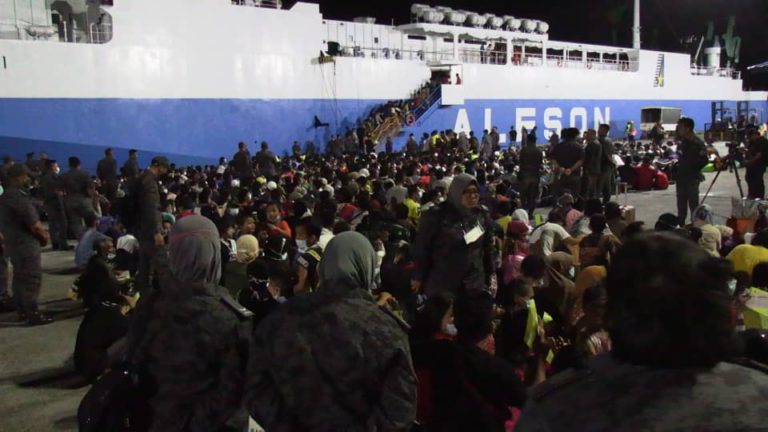 750 PATI Filipina diusir keluar