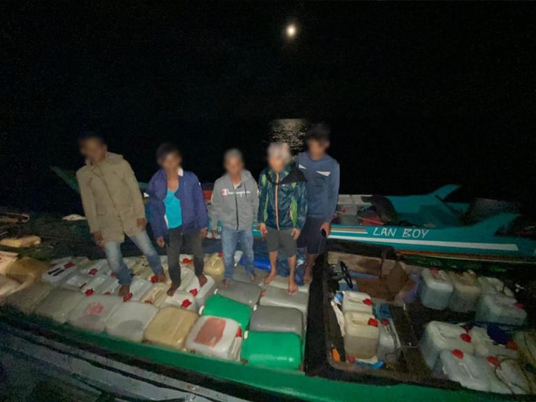 ATB 2 tumpaskan cubaan seludup keluar minyak petrol