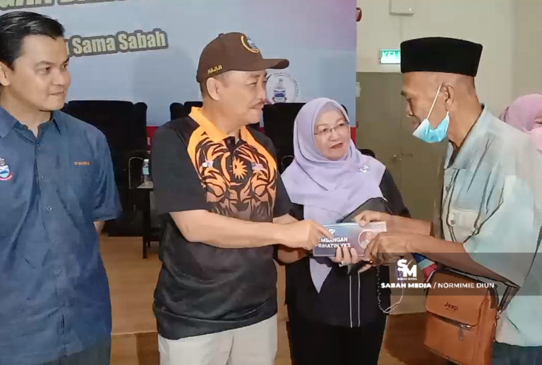 Hajiji lancar Konvoi Semarak Hari Malaysia, santuni 300 penerima Sumbangan Bantuan Prihatin