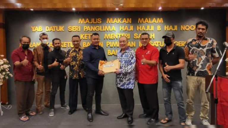 1,000 ahli WARISAN Tawau sertai BERSATU