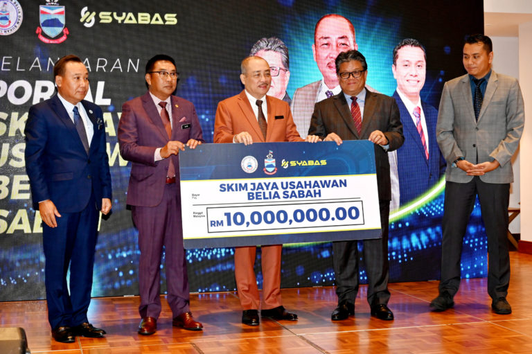Hajiji lancar Portal SYABAS, inisiatif kerajaan bantu pembangunan ekonomi belia Sabah