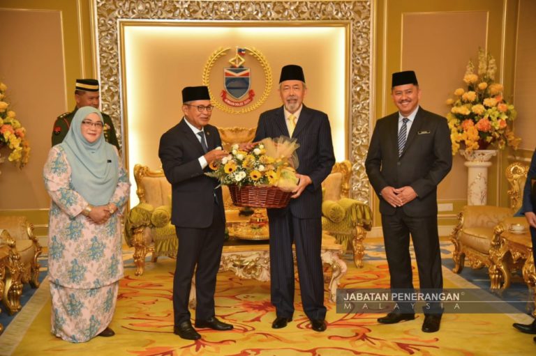 Lima pelajar lanjut pengajian ke luar negara menerusi BKNS