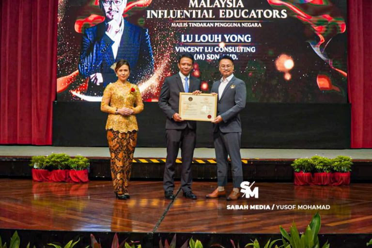 147 warga pendidik terima Anugerah Pendidik Paling Berpengaruh Malaysia ke-2