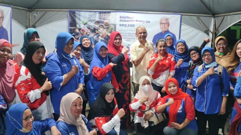 PRU15 : UMNO Papar zahir sokongan padu kepada Armizan