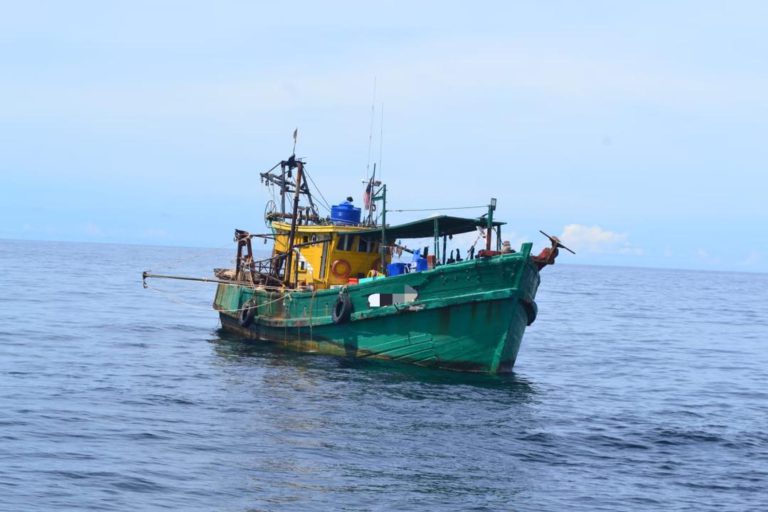 Maritim Malaysia tahan bot nelayan lakukan aktiviti perikanan tanpa permit sah