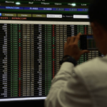  Bursa Malaysia dibuka tinggi, jejaki kenaikan Wall Street