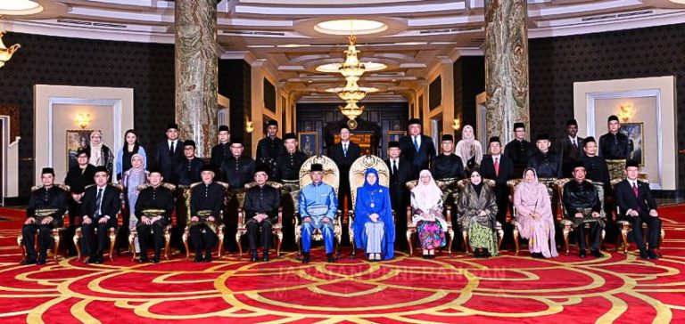 Armizan, Ewon selesai angkat sumpah jawatan menteri