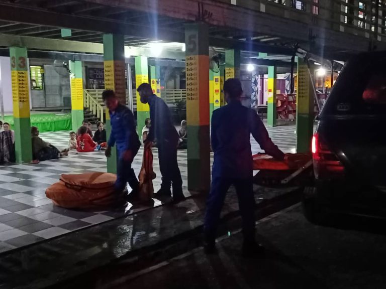 Mangsa fenomena air pasang besar,  banjir di Sabah meningkat kepada 1,363 orang