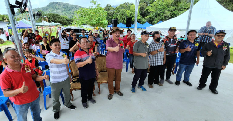 Pengusaha pelancongan luar bandar diminta tingkatkan komitmen untuk tarik pengunjung – Joniston