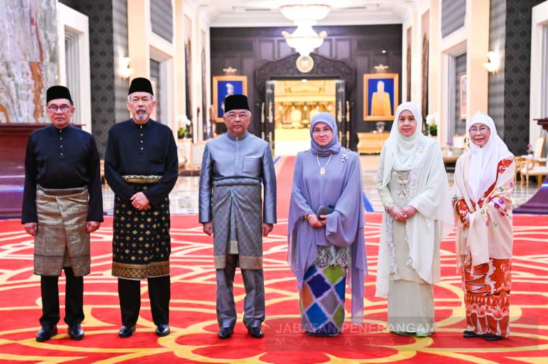 Tun Juhar kekal TYT Sabah