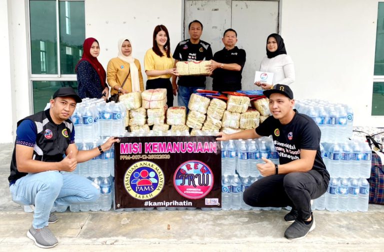 PAMS, Athena Forwarding bantu mangsa fenomena air pasang & ombak besar Kg Forest