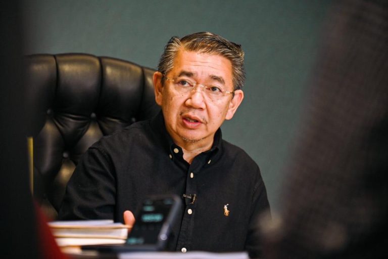 Kerajaan jamin harga barangan asas subsidi tidak naik secara melampau – Salahuddin