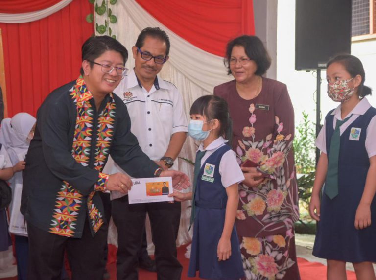 UDA salur RM60,000 menerusi Program UDA Cares; Back To School 2023 di Sabah