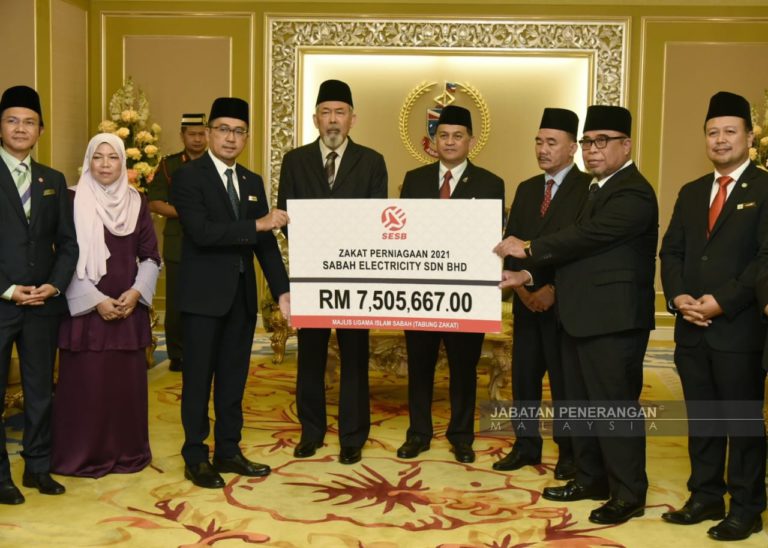SESB serah RM7.5 juta Zakat Perniagaan 2022