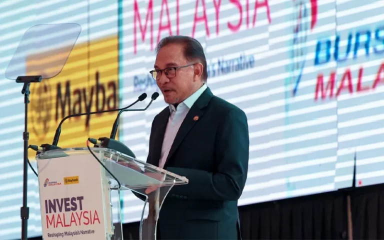 Tun atau Tan Sri tak terlepas siasatan, kata Anwar