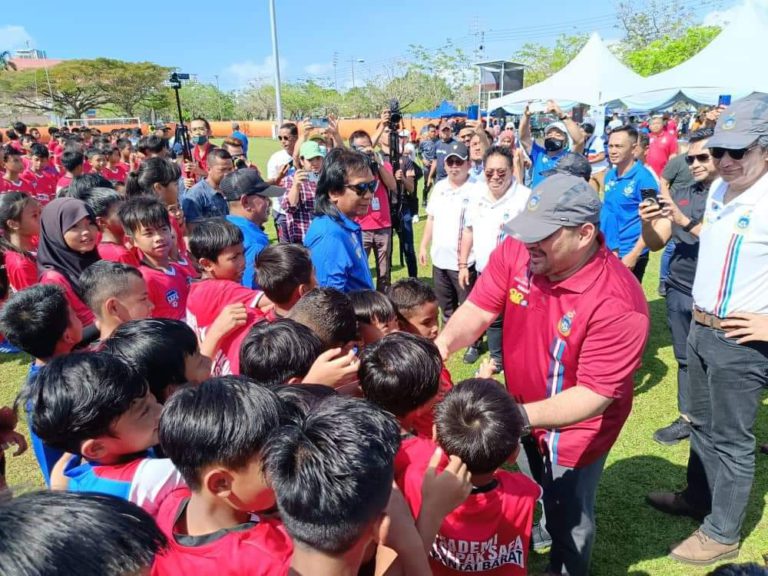 Shahelmey bakal menerajui SAFA