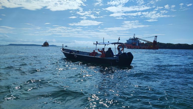 Maritim Malaysia tahan bot kargo kecil