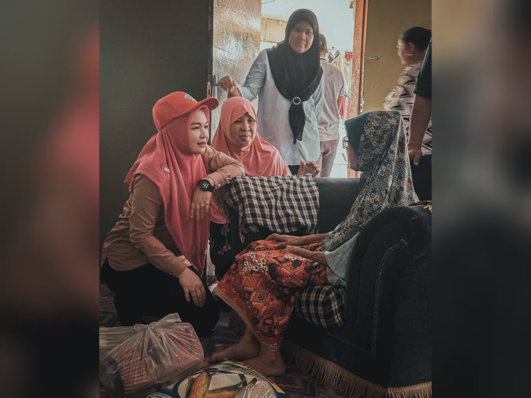 Semua pihak sentiasa peka keperluan warga emas – Redonah