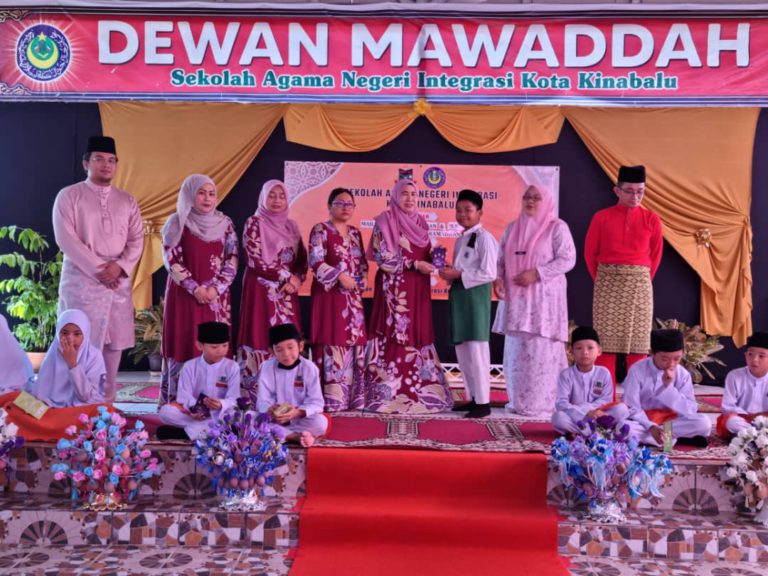 20 kanak-kanak asnaf terima sumbangan dari persatuan SSS