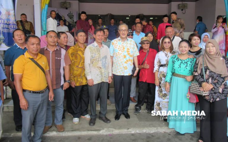 Ketepikan perbezaan politik, erat hubungan silaturrahim dimusim perayaan