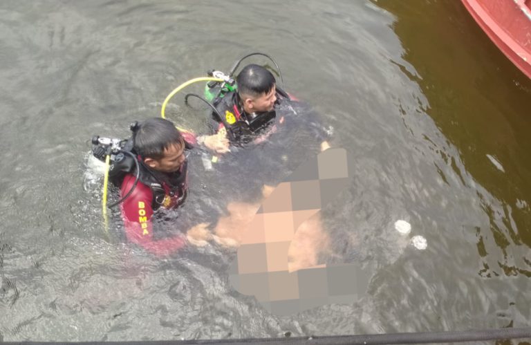 Pekerja lemas di laut terjatuh dari kapal nelayan