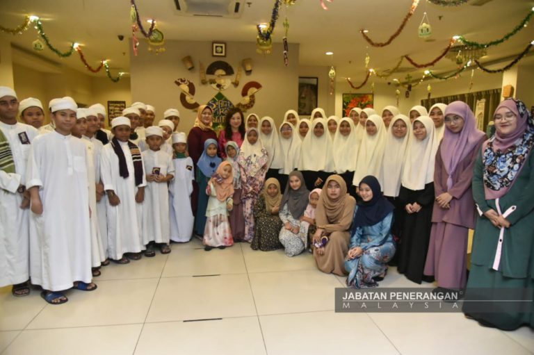 MPWS santuni 50 anak yatim dari tiga institusi