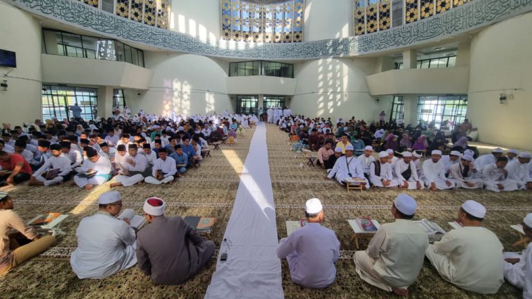 Lebih 2,000 umat Islam sertai Khatam Al-Quran Perdana