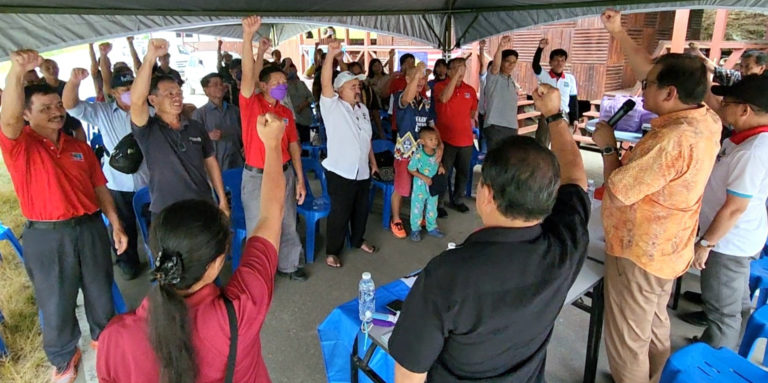 Rakyat diminta hati-hati, tidak mudah terpengaruh dengan dakyah pembangkang – Joniston