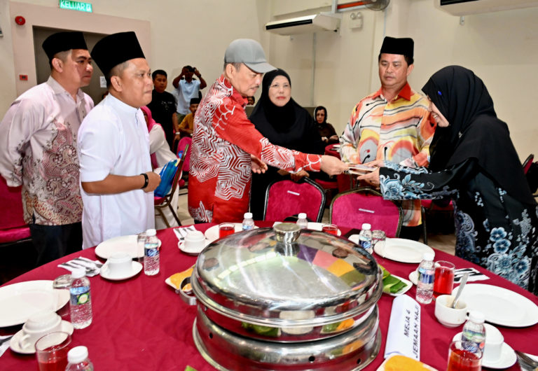 Hajiji raikan bakal haji daerah Tuaran 2023