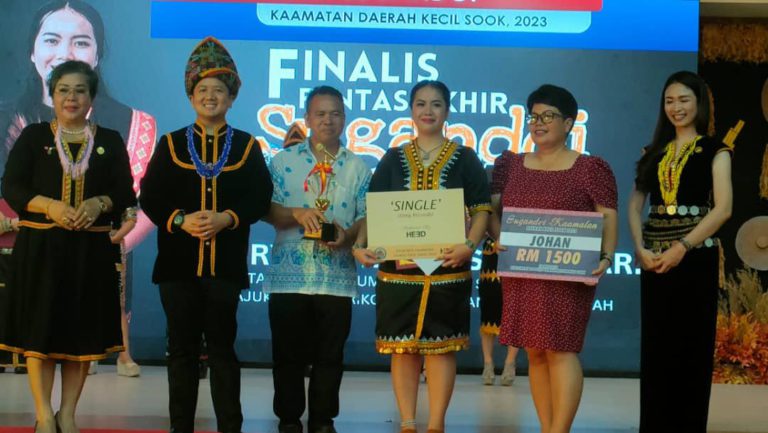 Terus pertahan warisan budaya kaum, etnik  – Arthur