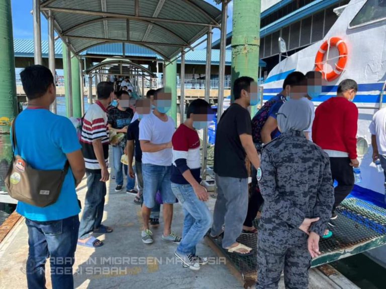 68 PATI dihantar pulang ke negara asal