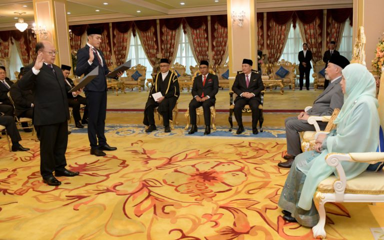 Dua timbalan speaker DUN baharu angkat sumpah