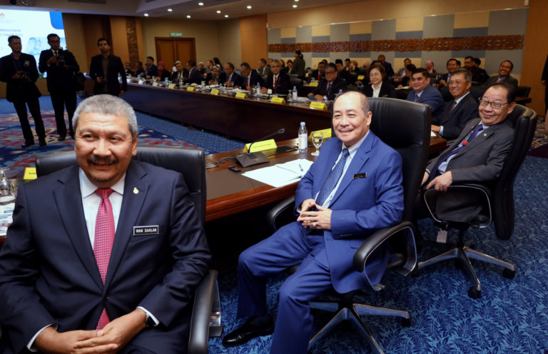 Percepatkan pelaksanaan projek pembangunan  – Hajiji