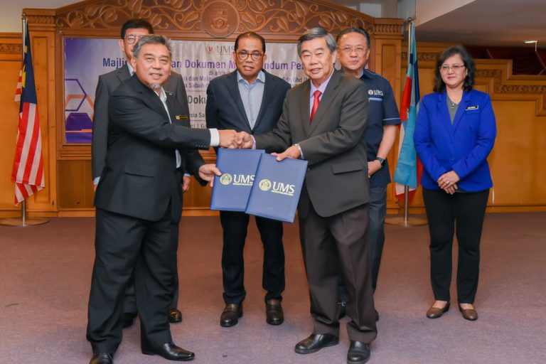 UMS meterai perjanjian kerjasama dengan dua pemain industri, bangunkan tanah di Apin-Apin Keningau