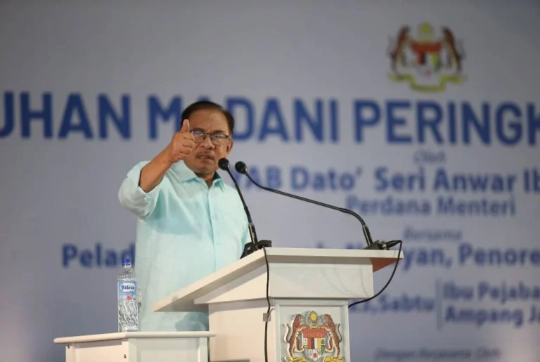 Dasar Gaji Progresif Dibawa Ke Kabinet Bagi Perhalusi Pelaksanaan – PM