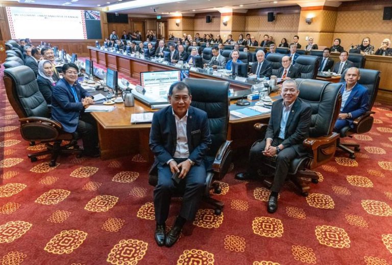 MA63: Lot tanah milik Sabah, Sarawak dikembalikan