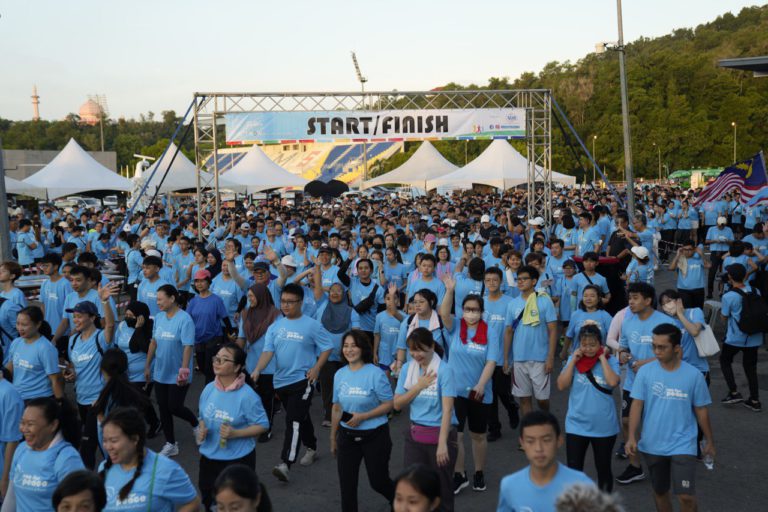 Lebih 4,000 peserta meriahkan ‘Run For Peace’