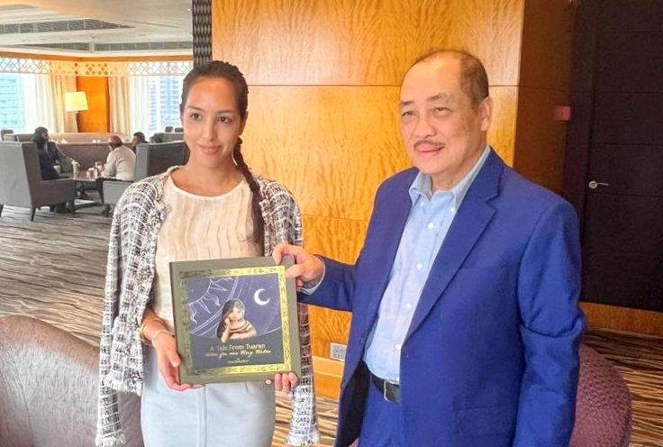 Ketua Menteri sambut baik penerbitan buku ‘A Tale from Tuaran’