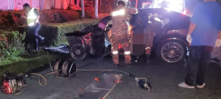 Pegawai polis maut dalam kemalangan jalan raya