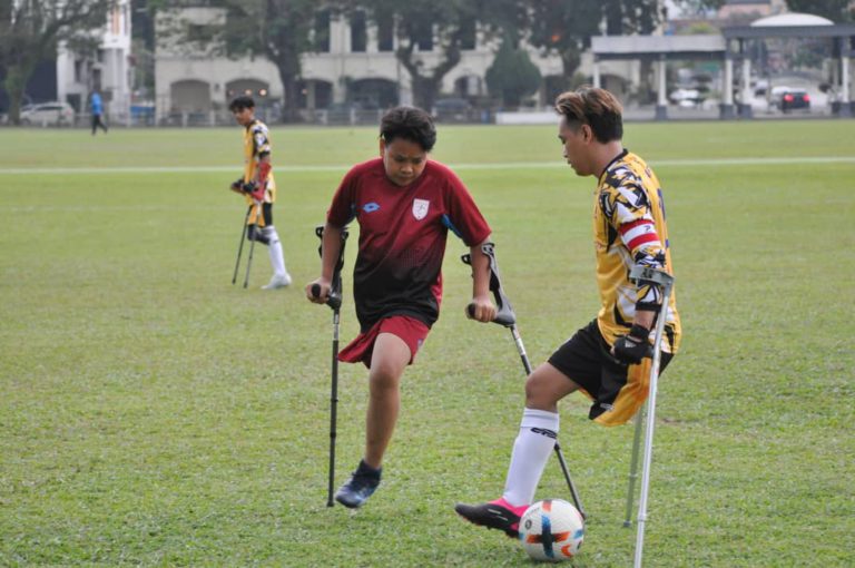 Kekurangan sifat bukan penghalang untuk berjaya dalam bidang sukan