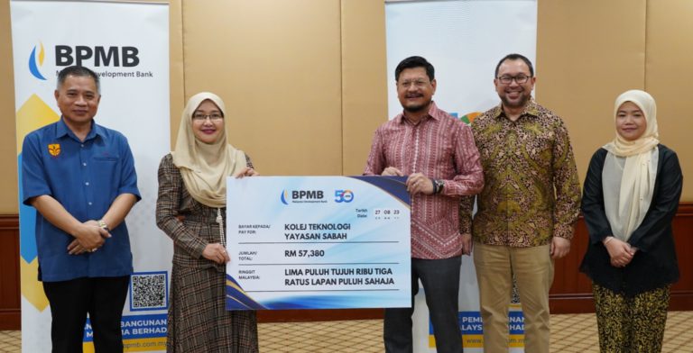 KTYS terima sumbangan 20 unit komputer dari BPMB